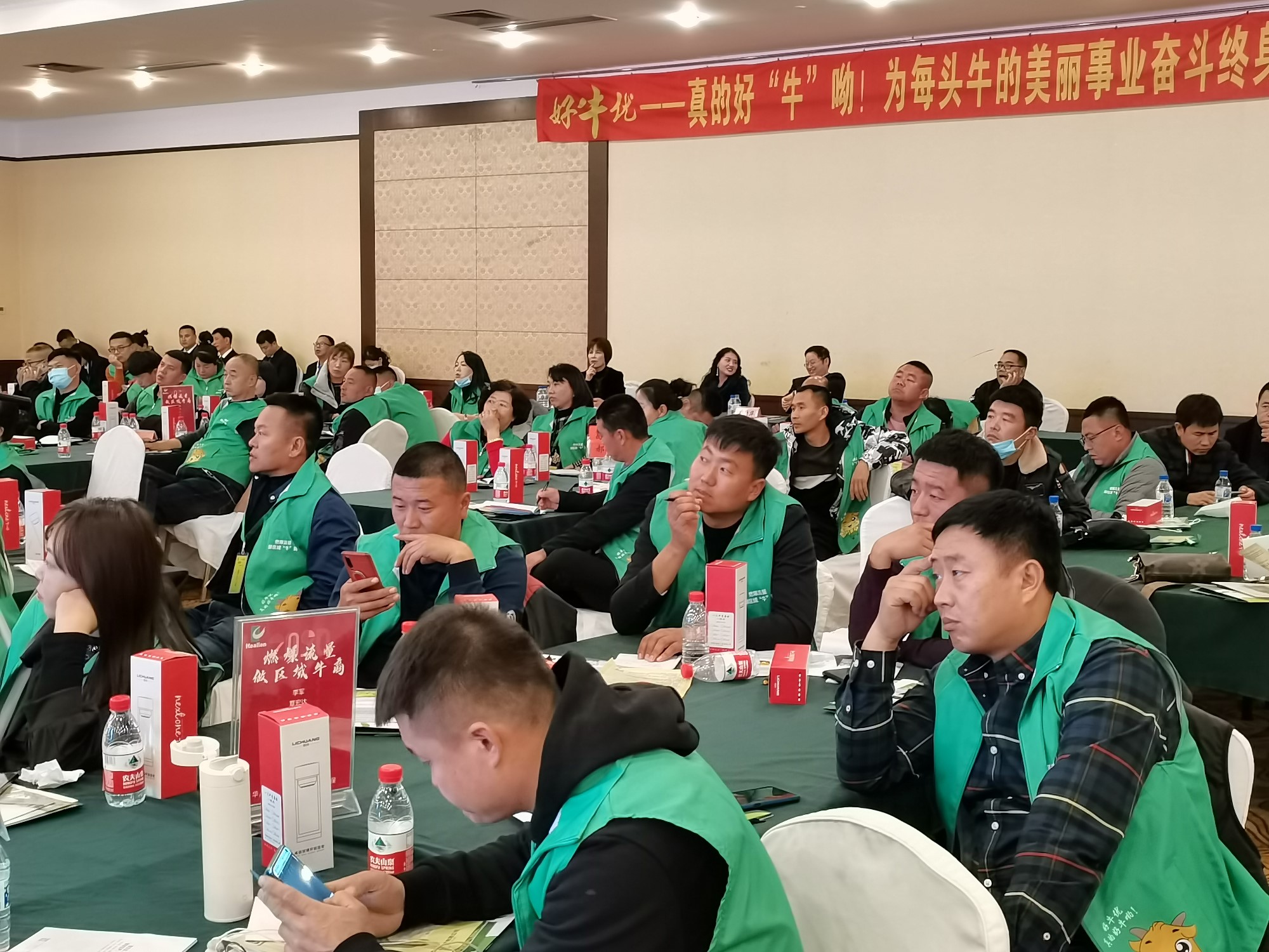 《燃爆流量 做區(qū)域“?！鄙獭返拈L(zhǎng)春站